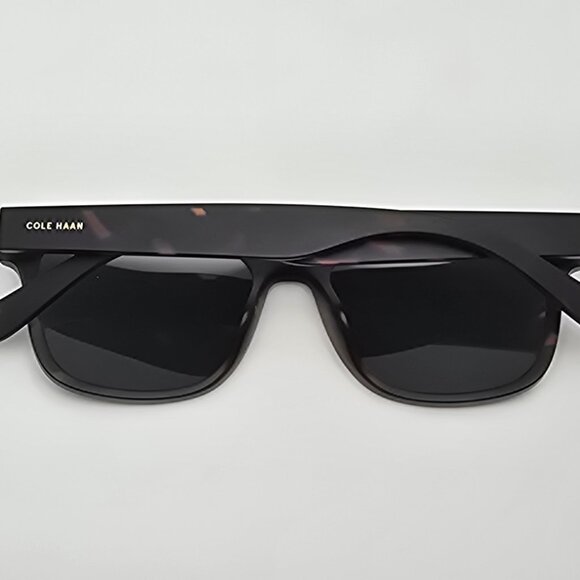*SOLD* Cole Haan CH8003 215 Matte Tortoise Frame Polarized Green Lens Sunglasses - Picture 11 of 16
